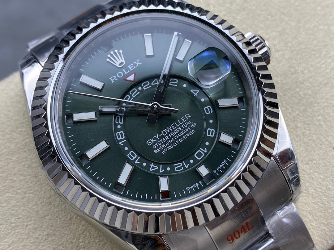 SKY-DWELLER