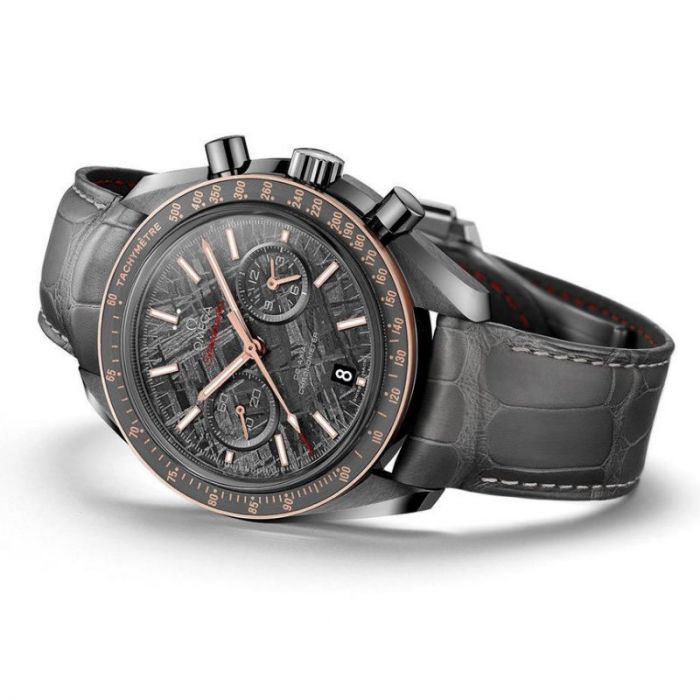 Omega Speedmaster lato grigio della luna meteorite