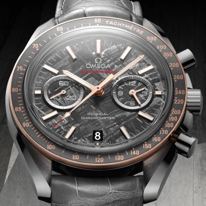 Omega Speedmaster lato grigio della luna meteorite